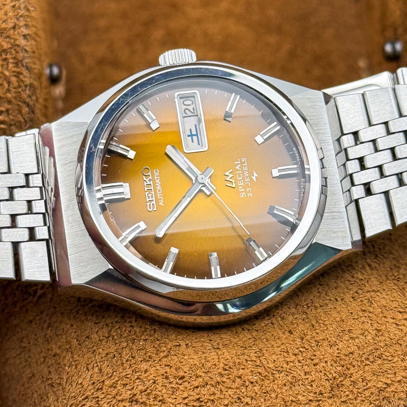 Seiko Seiko - Lord Matic Special "Gradient Amber Sunburst" 皇霊 (Kōrei) – Imperial Spirit - 5216-7040 - Men - 1975 vintage watch - image 24