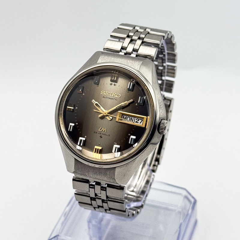 Seiko Seiko - Lord Matic “Gradient Grey Sunburst” [Near-Mint] - 5606-7290 - Men - 1973 vintage watch - image 3