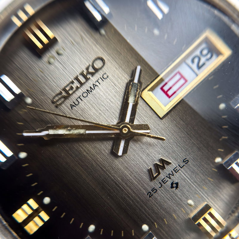 Seiko Seiko - Lord Matic “Gradient Grey Sunburst” [Near-Mint] - 5606-7290 - Men - 1973 vintage watch - image 22