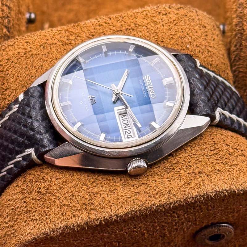 Seiko Seiko - LM "Gradient Blue Sunburst" 静耀 – Seiyō – Silent Radiance - No reserve price - 5606-7231 - Men - 1973 vintage watch - image 15
