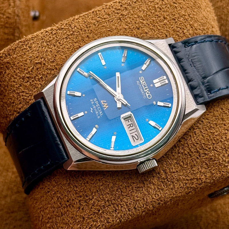 Seiko Seiko - LM Special "Gradient Vivid Blue Sunburst" 青嵐 (Ao Arashi) – Blue Storm - No Reserve Price - 5216-7000 - Men - 1974 vintage watch - image 15