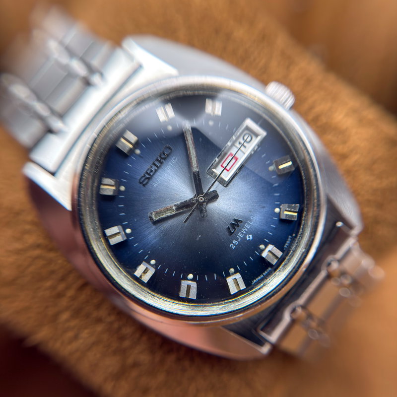 Seiko Seiko - Lord Matic "Gradient Blue Sunburst" - No reserve price - 5606-7231 - Men - 1973 vintage watch - image 17