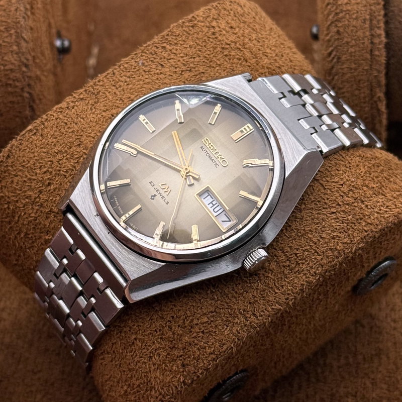 Seiko Seiko - LM “Gradient Golden Sunburst” - Ingen mindstepris - 5606-7310 - Men - 1974 vintage watch - image 16