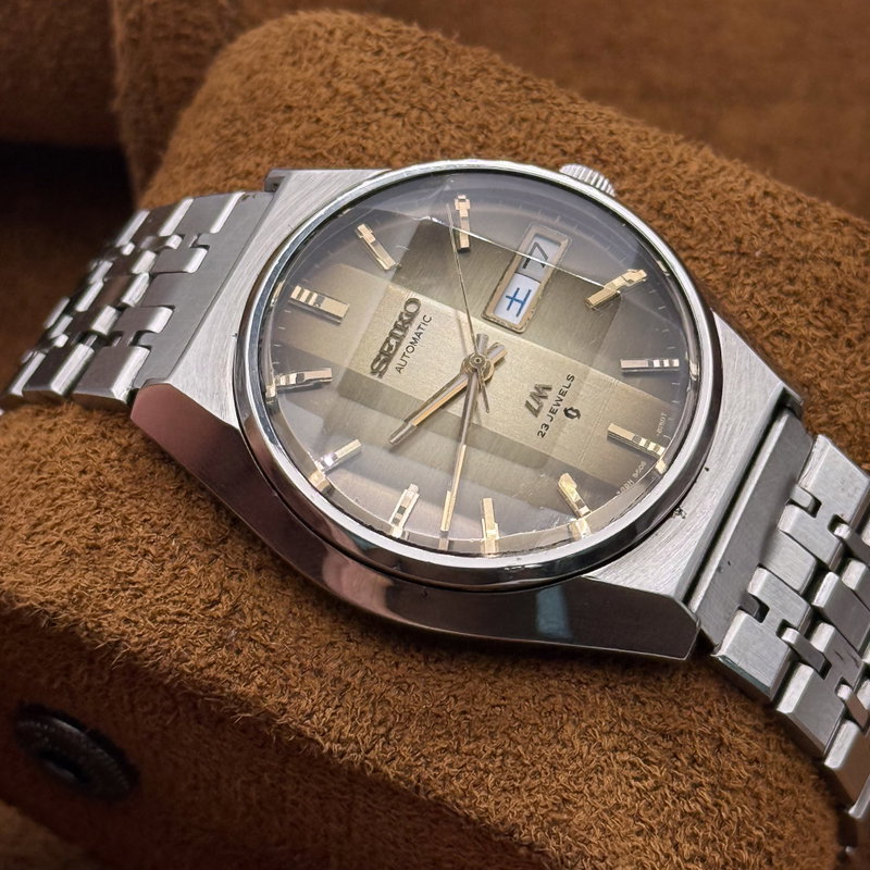 Seiko Seiko - LM “Gradient Golden Sunburst” - Ingen mindstepris - 5606-7310 - Men - 1974 vintage watch - image 22