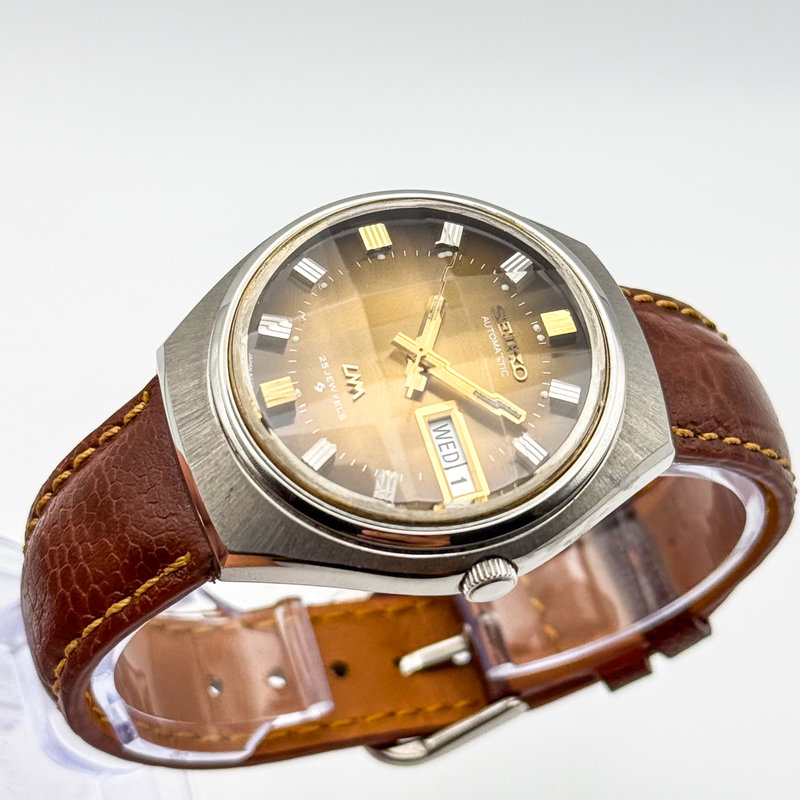 Seiko Seiko - Lord Matic "Gradient Golden Sunburst" 輝面 (Kimetsu) – Radiant Surface - No reserve price - 5606-7300 - Men - 1973 vintage watch - image 12