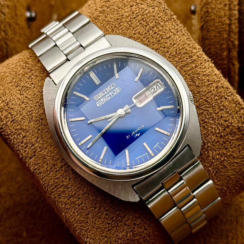 Seiko Seiko - Actus "Vibrant Blue Sunburst" - Ingen mindstepris - 7019-7210 - Men - 1973 vintage watch - image 6
