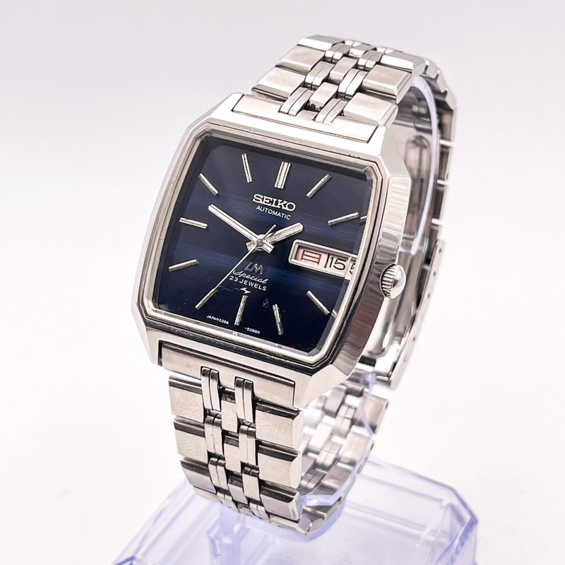 Seiko Seiko - Lord Matic Special "Dark Blue Sunburst" [Serviced] 賢耀 (Ken’yō) – Wise Radiance - No reserve price - 5206-5060 - Men - 1972 vintage watch - image 1