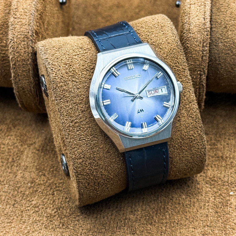 Seiko Seiko - Lord Matic "Gradient Blue Sunburst" [Serviced] 彩夢 (Saimu) – Colorful Dream - No Reserve Price - 5606-8060 - Men - 1974 vintage watch - image 11