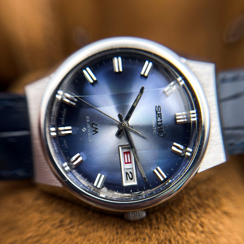 Seiko Seiko - Lord Matic "Gradient Blue Sunburst" [Serviced] 彩夢 (Saimu) – Colorful Dream - No Reserve Price - 5606-8060 - Men - 1974 vintage watch - image 19