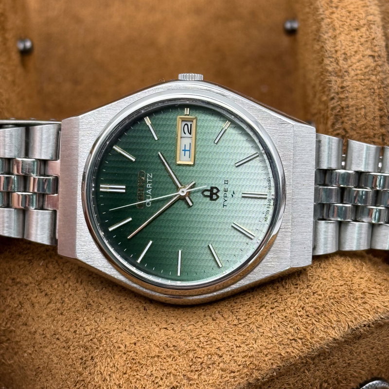 Seiko Seiko - Quartz Type II "Gradient Green Sunburst" 霞光 (Kakō) – Hazy Light - No reserve price - 4336-8030 - Men - 1977 vintage watch - image 17