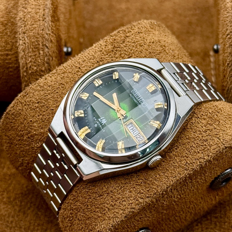 Seiko Seiko - LM "Vibrant Emerald" 線輝 (Senki) – Radiant Lines - No reserve price - 5606-7340 - Men - 1974 vintage watch - image 4