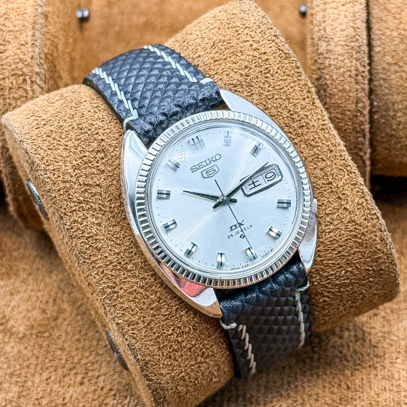 Seiko Seiko - 5 DX 神誉 (Shinyo) – Divine Honor - No reserve price - 6106-7040 - Men - 1967 vintage watch - image 17