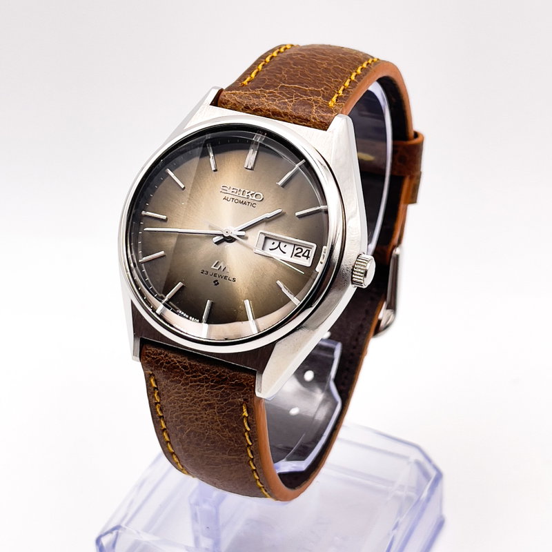 Seiko Seiko - Lord Matic "Gradient Brown Sunburst" 輝放 – Kihō – Released Radiance - No reserve price - 5606-8110 - Men - 1975 vintage watch - image 1