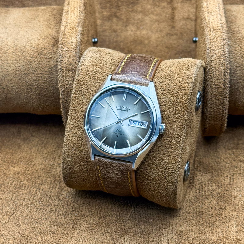 Seiko Seiko - Lord Matic "Gradient Brown Sunburst" 輝放 – Kihō – Released Radiance - No reserve price - 5606-8110 - Men - 1975 vintage watch - image 9