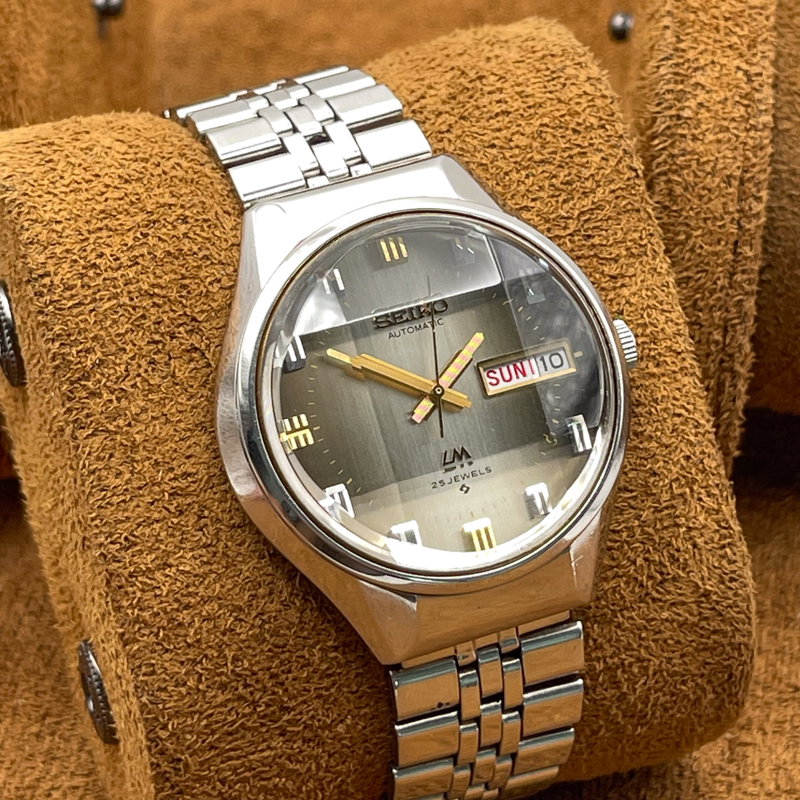 Seiko Seiko - LM  “Gradient Grey Sunburst” [Near-Mint] - 5606-7290 - Men - 1973 vintage watch - image 11