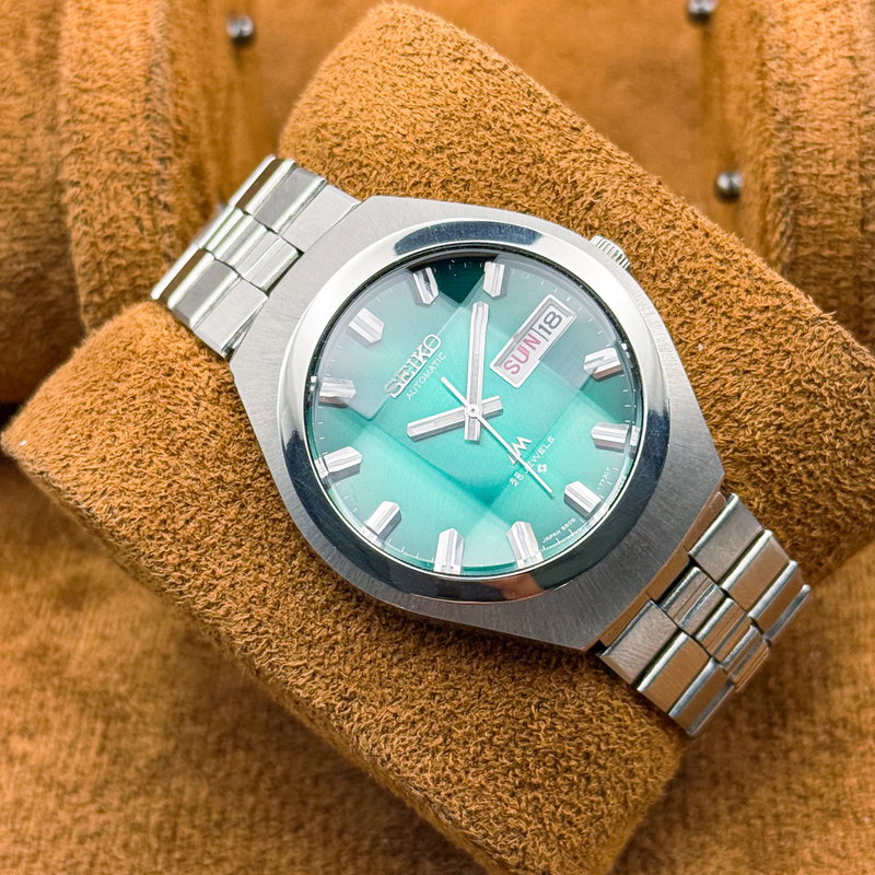 Seiko Seiko - LM “Gradient Green Sunburst” [Near-Mint] 礼耀 – Reiyō – Dignified Brilliance - No reserve price - 5606-7360 - Men - 1975 vintage watch - image 13