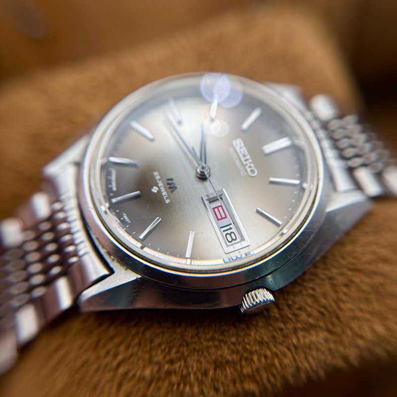 Seiko Seiko - LM "Gradient Grey Sunburst" 久遠 (Kuon) – Eternity - No Reserve Price - 5606-7190 - Men - 1972 vintage watch - image 5