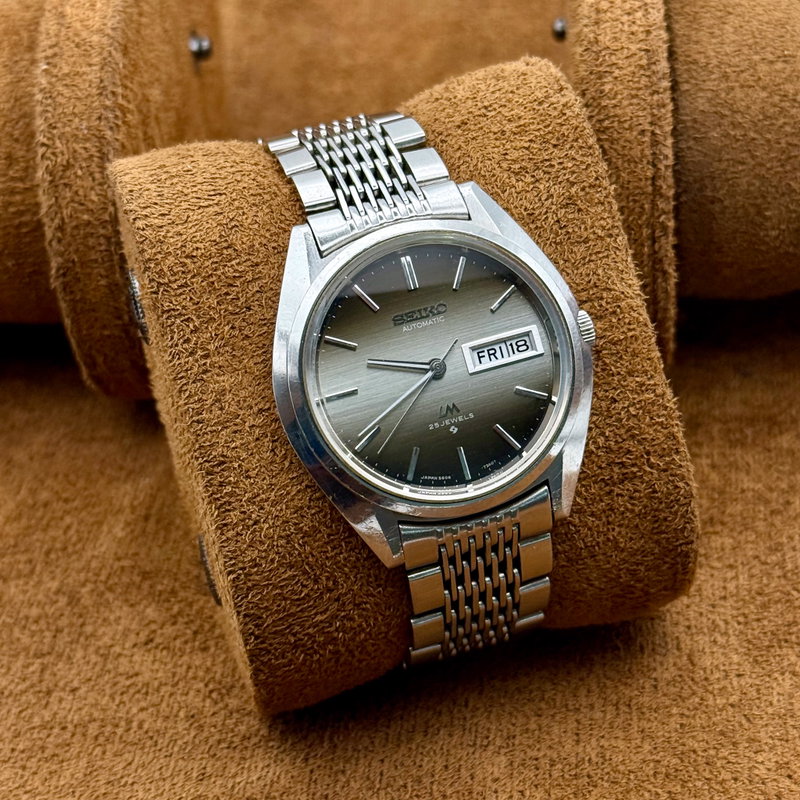 Seiko Seiko - LM "Gradient Grey Sunburst" 久遠 (Kuon) – Eternity - No Reserve Price - 5606-7190 - Men - 1972 vintage watch - image 6