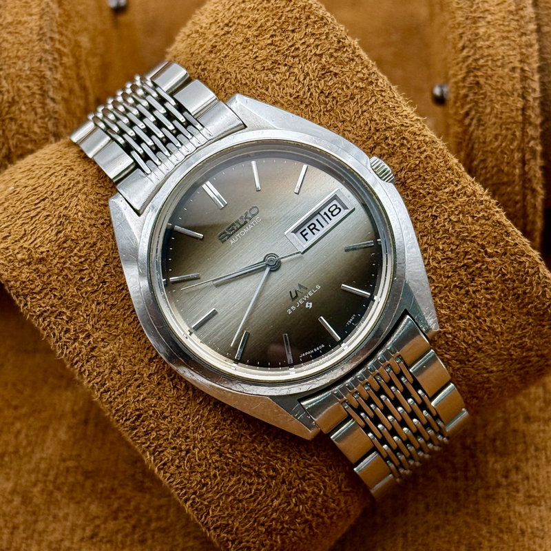 Seiko Seiko - LM "Gradient Grey Sunburst" 久遠 (Kuon) – Eternity - No Reserve Price - 5606-7190 - Men - 1972 vintage watch - image 12