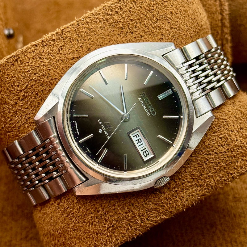 Seiko Seiko - LM "Gradient Grey Sunburst" 久遠 (Kuon) – Eternity - No Reserve Price - 5606-7190 - Men - 1972 vintage watch - image 13