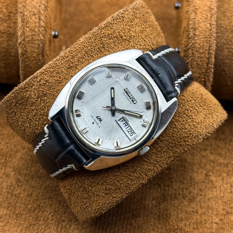 Seiko Seiko - Lord Matic "Gradient Snow Sunburst" [Near-Mint] 懐律 (Kairitsu) – Rhythm of the Past - No Reserve Price - 5606-7230 - Men - 1972 vintage watch - image 8