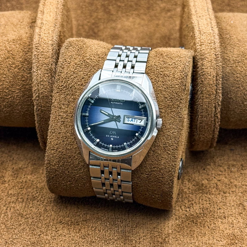 Seiko Seiko - Lord Matic "Gradient Blue Sunburst" [Near-Mint] 青幻 (Seigen) – Blue Illusion - No Reserve Price - 5606-7280 - Men - 1970-1979  vintage watch - image 9
