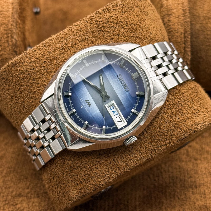 Seiko Seiko - Lord Matic "Gradient Blue Sunburst" [Near-Mint] 青幻 (Seigen) – Blue Illusion - No Reserve Price - 5606-7280 - Men - 1970-1979  vintage watch - image 13