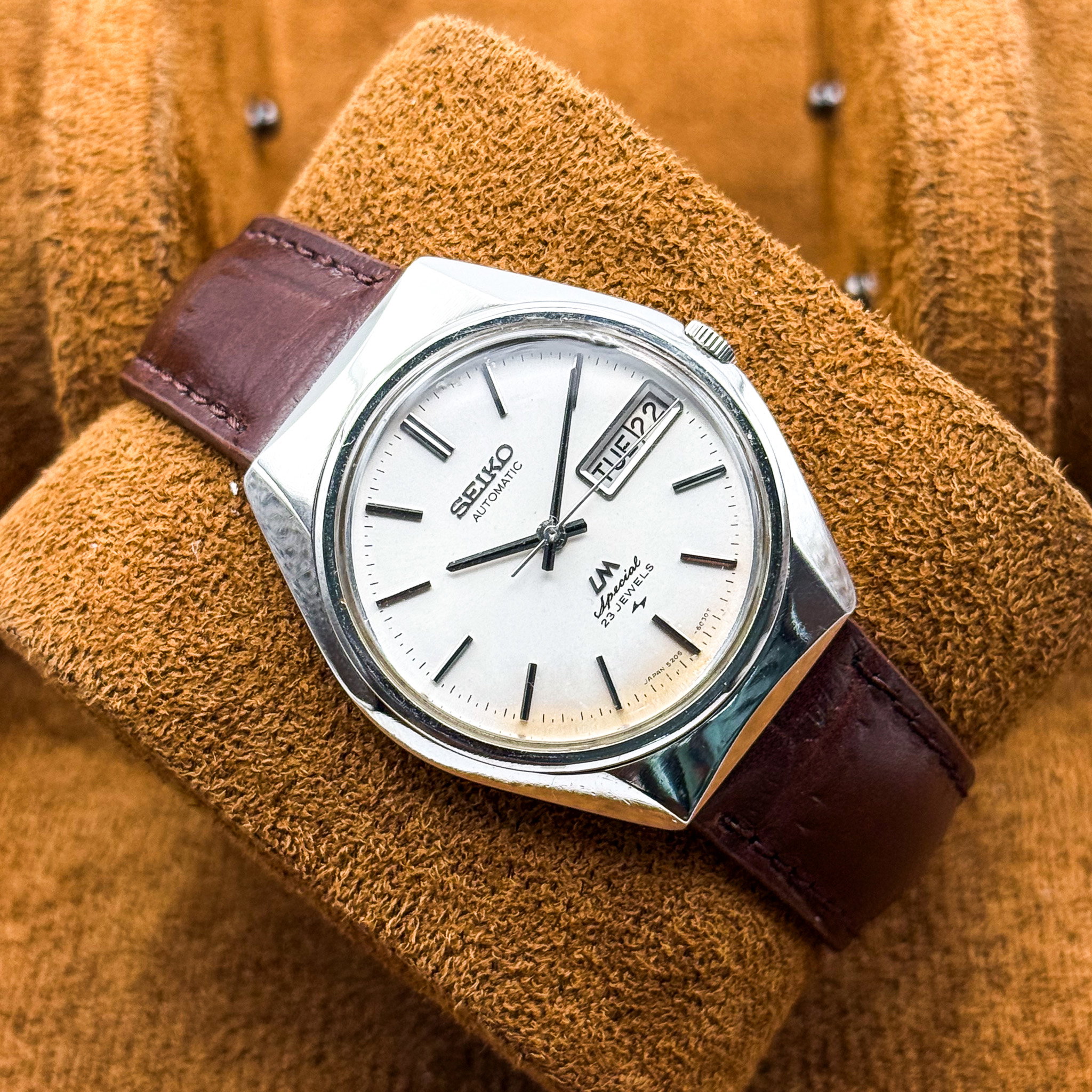 SEIKO LM Special 5206-6050 自動巻き (ジャンク) Seiko LM Special 光渦 – Kōka 5206-6050 (1971) | Second Vintage