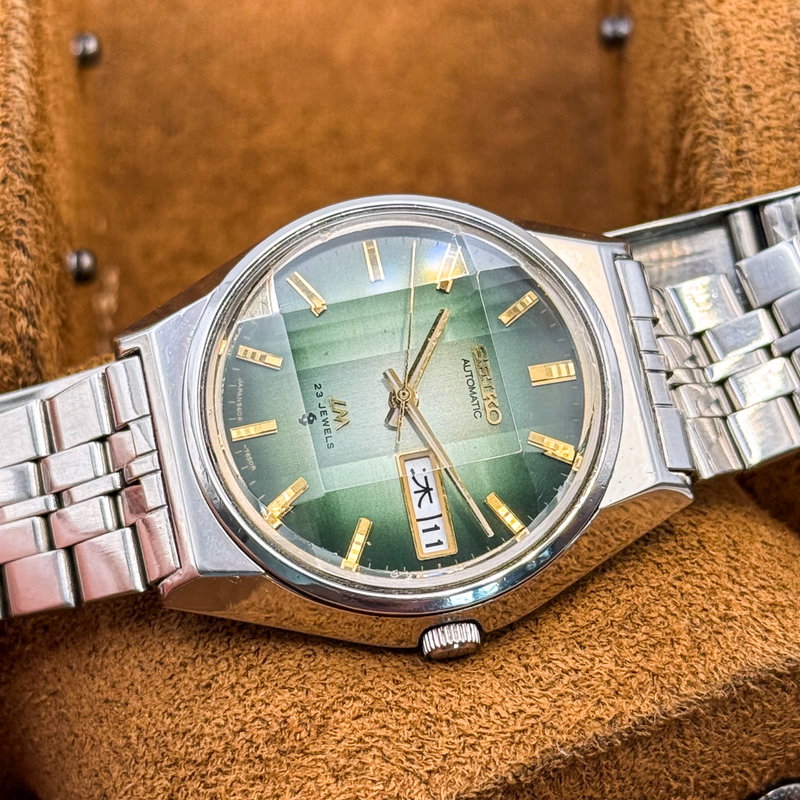 Seiko Seiko - Lord Matic "Gradient Green Sunburst" 光渦 – Kōka – Vortex of Light - No reserve price - 5606-7310 - Men - 1974 vintage watch - image 28
