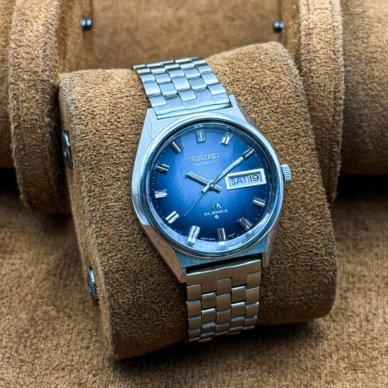 Seiko Seiko - Lord Matic "Gradient Blue Sunburst" 夜晶 (Yashō) – Night Crystal - No reserve price - 5606-7260 - Men - 1972 vintage watch - image 11