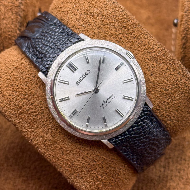 Seiko Seiko - Skyliner 銀霞 (Ginkasumi) – Silver Haze - No Reserve Price - 6220-7220 - Men - 1965 vintage watch - image 1