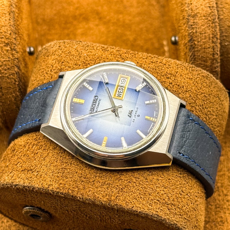 Seiko Seiko - Lord Matic "Gradient Blue Sunburst" 光映 – Kōei – Reflected Light - No reserve price - 5606-7310 - Men - 1973 vintage watch - image 7