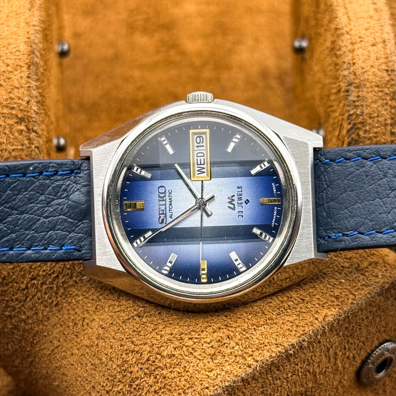 Seiko Seiko - Lord Matic "Gradient Blue Sunburst" 光映 – Kōei – Reflected Light - No reserve price - 5606-7310 - Men - 1973 vintage watch - image 14