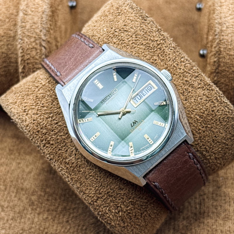 Seiko Seiko - LM "Gradient Green Sunburst" [Near-Mint] 純光 (Junkō) – Pure Light - No reserve price - 5606-7310 - Men - 1973 vintage watch - image 12