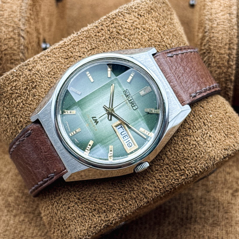 Seiko Seiko - LM "Gradient Green Sunburst" [Near-Mint] 純光 (Junkō) – Pure Light - No reserve price - 5606-7310 - Men - 1973 vintage watch - image 13