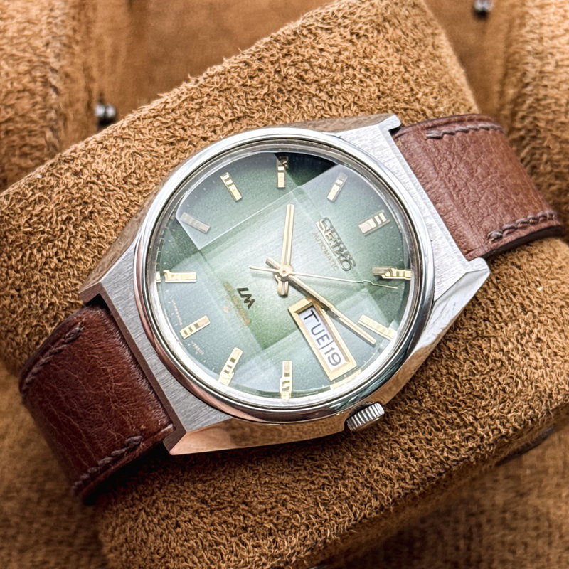 Seiko Seiko - LM "Gradient Green Sunburst" [Near-Mint] 純光 (Junkō) – Pure Light - No reserve price - 5606-7310 - Men - 1973 vintage watch - image 14