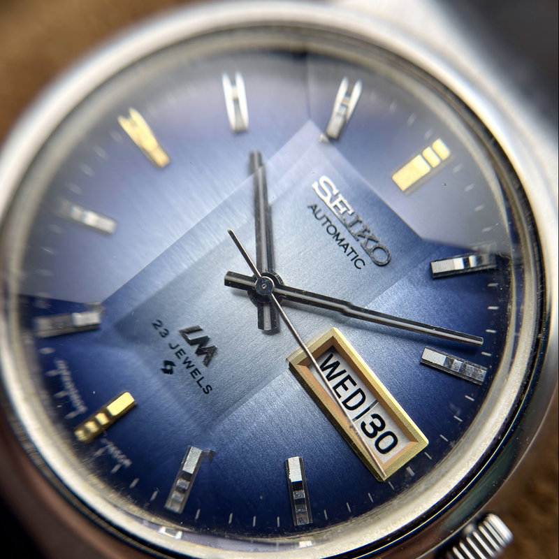 Seiko Seiko - LM "Gradient Blue Sunburst" [Near-Mint] 螺光 – Rako – Spiral Light - No Reserve Price - 5606-7310 - Men - 1973 vintage watch - image 20