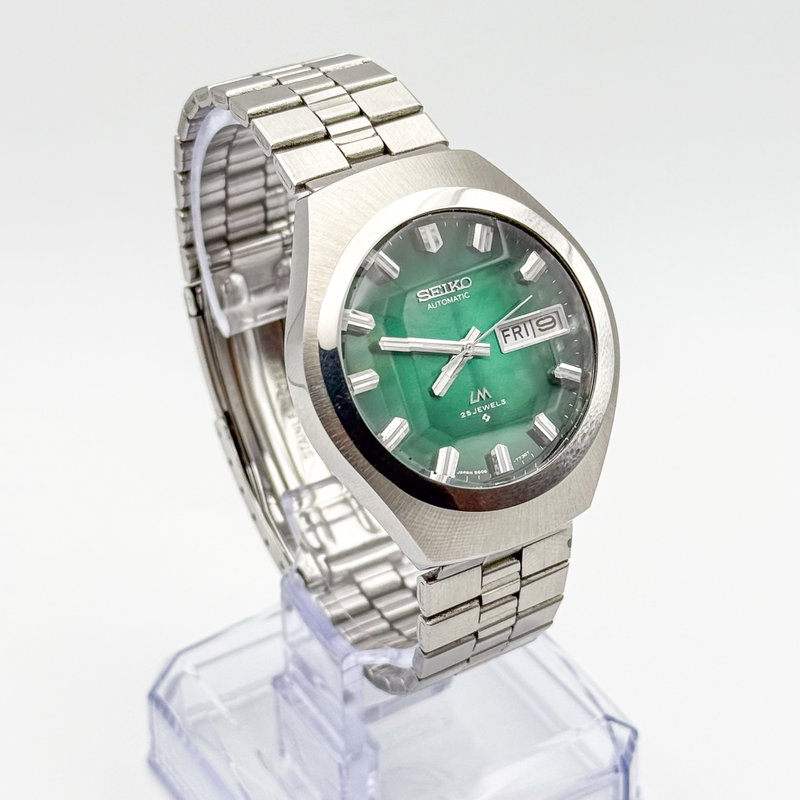 Seiko Seiko - LM "Gradient Green Sunburst" [Near-Mint] 揺影 (Yōei) – Swaying Shadow - 5606-7360 - Men - 1975 vintage watch - image 1