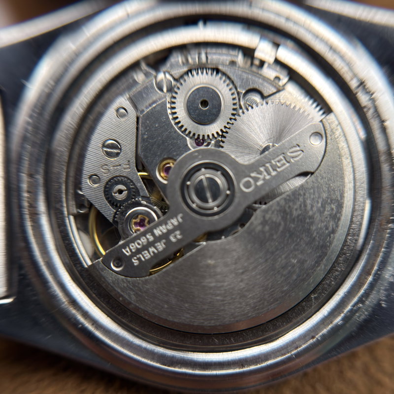 Seiko Seiko - LM "Gradient Golden Sunburst" [Near-Mint] 反光 (Hankō) – Reflected Light - 5606-7192 - Men - 1973 vintage watch - image 34