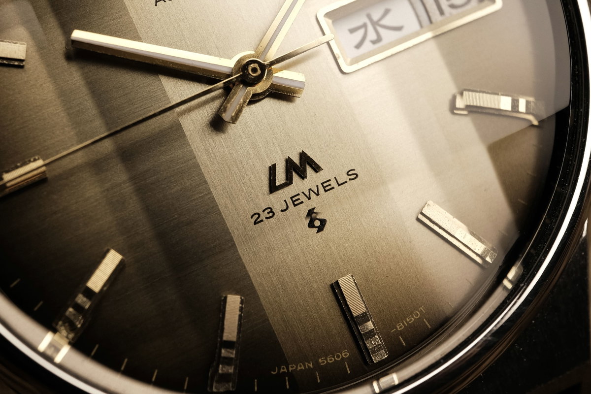 Seiko Seiko - LM "Gradient Golden Sunburst" [Near-Mint] 反光 (Hankō) – Reflected Light - 5606-7192 - Men - 1973 vintage watch - image 3