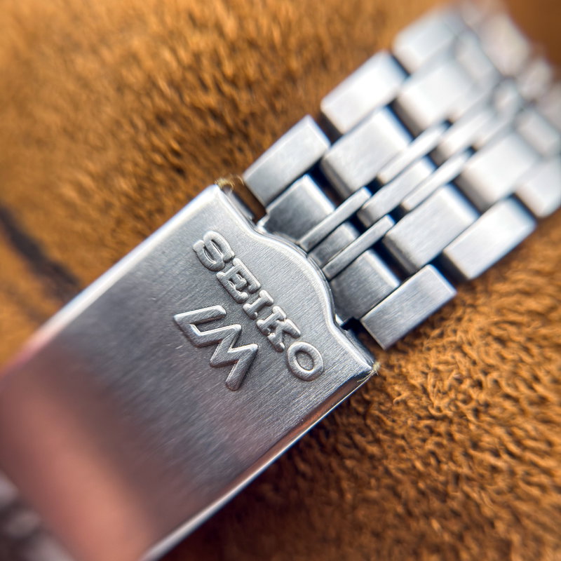 Seiko Seiko - Lord Matic "Gradient Golden Sunburst" 光波 (Kōha) – Waves of Light - 5606-7300 - Men - 1974 vintage watch - image 19