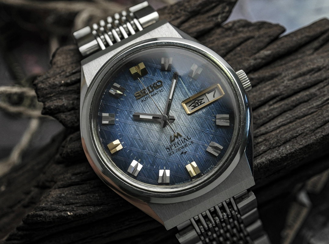 Seiko Seiko - LM Special [Near-NOS] "Vivid Blue Textured Sunburst" 歳環 (Saikan) – Circle of Years - No Reserve Price - 5216-6030 - Men - 1973 vintage watch - image 2