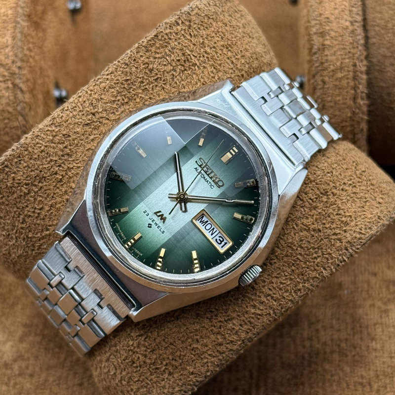Seiko Seiko - LM "Gradient Green Sunburst" 理光 (Rikō) – Logical Light - No reserve price - 5606-7310 - Men - 1975 vintage watch - image 8
