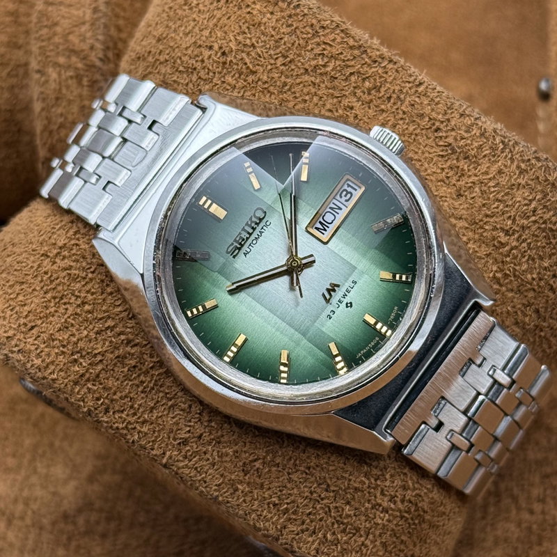Seiko Seiko - LM "Gradient Green Sunburst" 理光 (Rikō) – Logical Light - No reserve price - 5606-7310 - Men - 1975 vintage watch - image 13