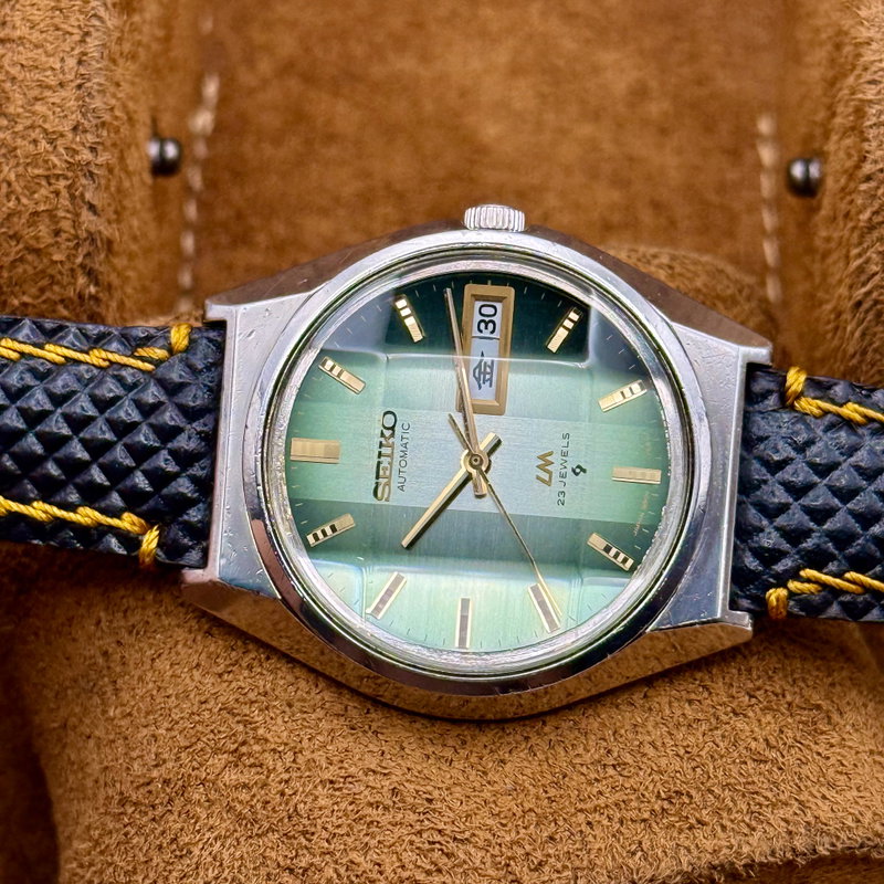 Seiko Seiko - LM "Gradient Green Sunburst" 翠光 (Sui Kō) – Emerald Light - No reserve price - 5606-7310 - Men - 1973 vintage watch - image 21