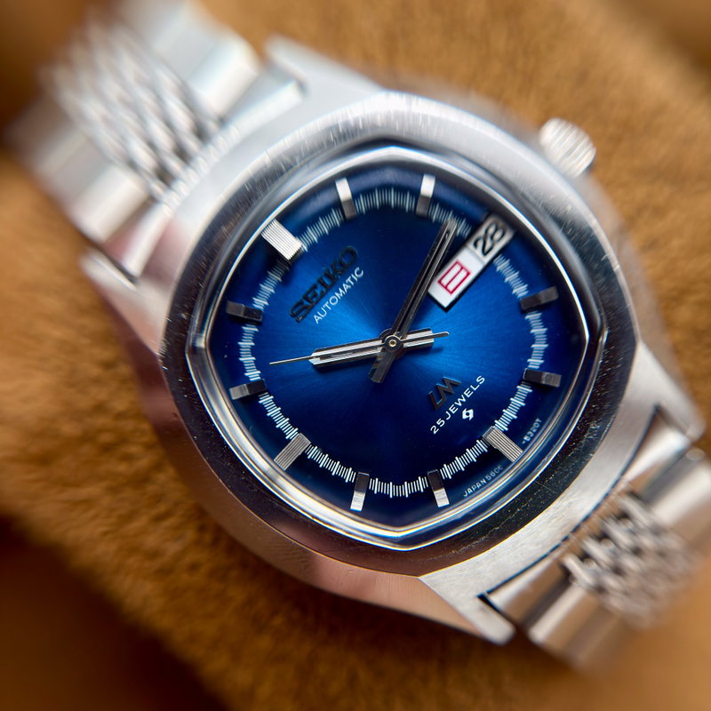 Seiko Seiko - Lord Matic "Blue Sunburst" 螺光 – Rako – Spiral Light - No reserve price - 5606-5140 - Men - 1973 vintage watch - image 17