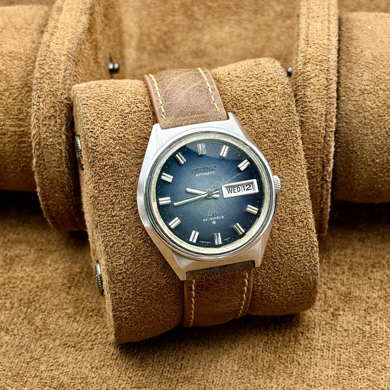 Seiko Seiko - LM “Brushed Blue Sunburst” 青嵐 (Ao Arashi) – Blue Storm - No Reserve Price - 5606-7071 - Men - 1972 vintage watch - image 13