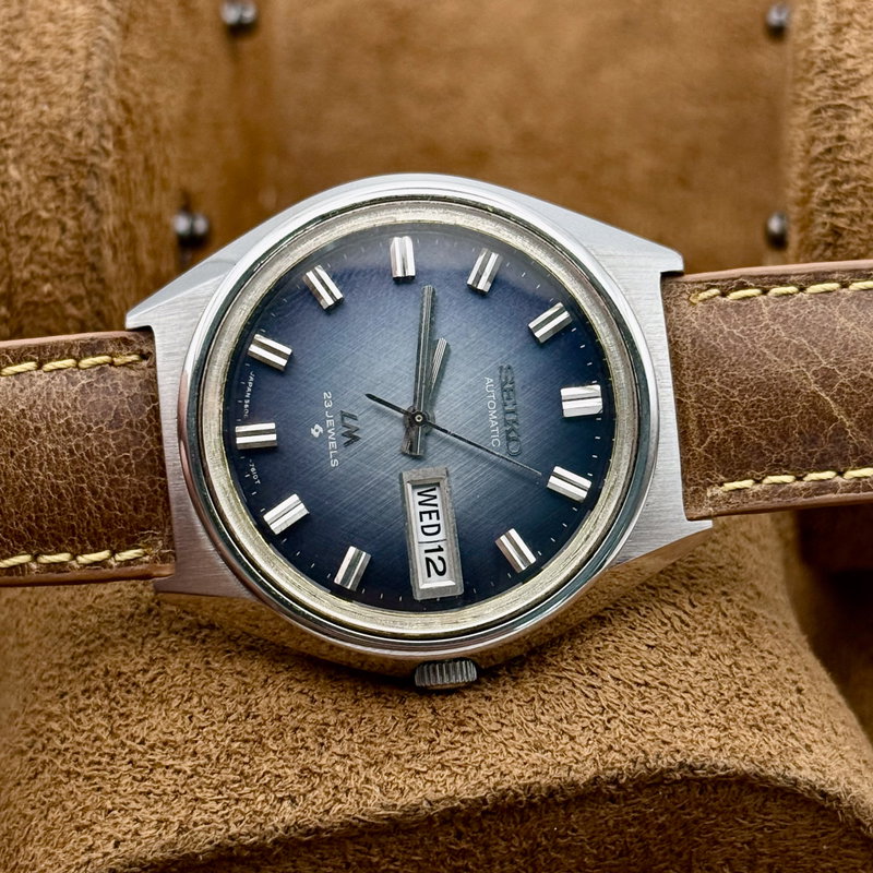 Seiko Seiko - LM “Brushed Blue Sunburst” 青嵐 (Ao Arashi) – Blue Storm - No Reserve Price - 5606-7071 - Men - 1972 vintage watch - image 18