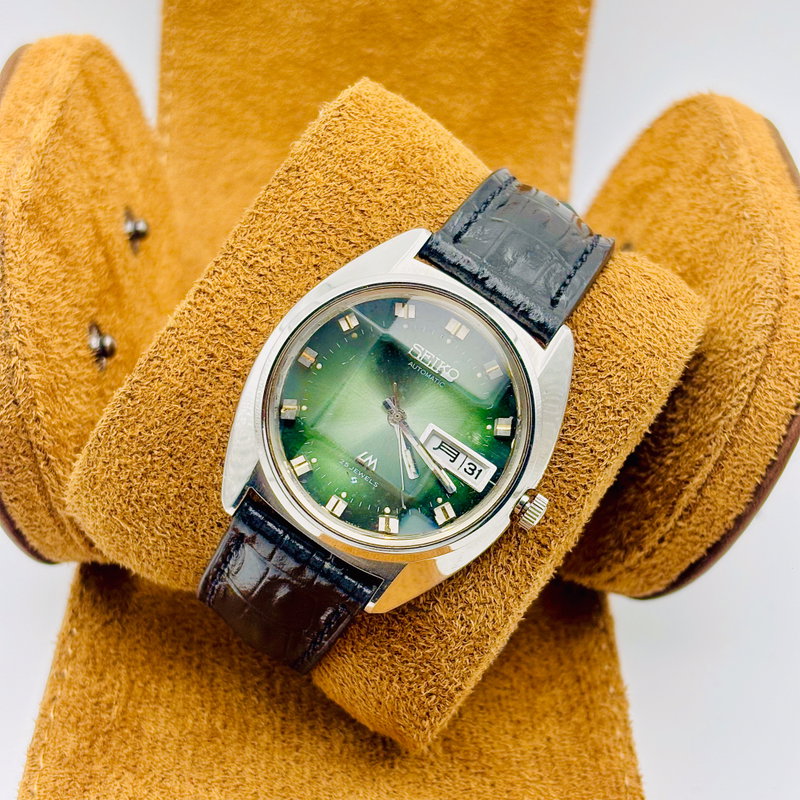 Seiko Seiko - Lord Matic "Gradient Green Sunburst" 輝流 (Kiryu) – Flowing Radiance - No Reserve Price - 5606-7231 - Men - 1973 vintage watch - image 6