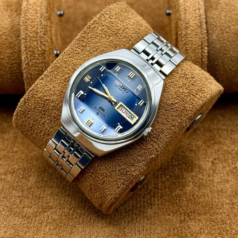 Seiko Seiko - LM "Gradient Blue Sunburst" 青嵐 (Ao Arashi) – Blue Storm - No Reserve Price - 5606-7191 - Men - 1973 vintage watch - image 11